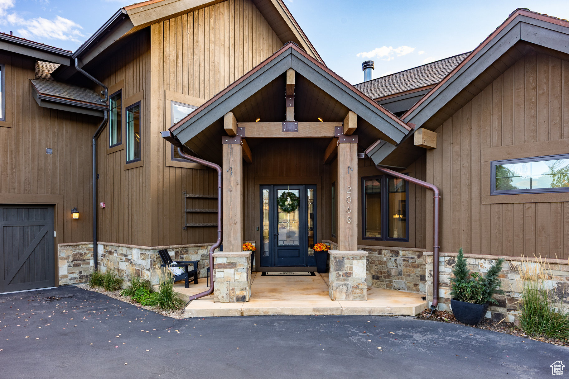 BISON BLUFFS - Residential