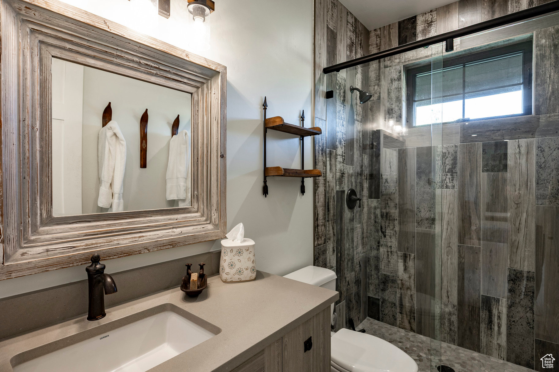 BISON BLUFFS - Residential