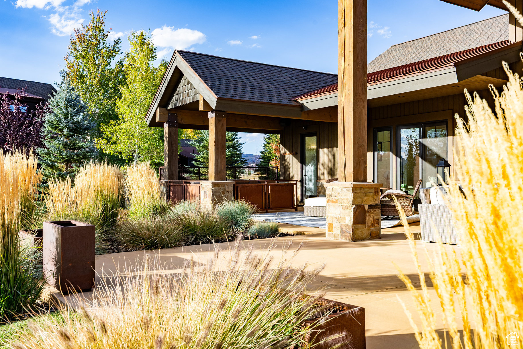 BISON BLUFFS - Residential