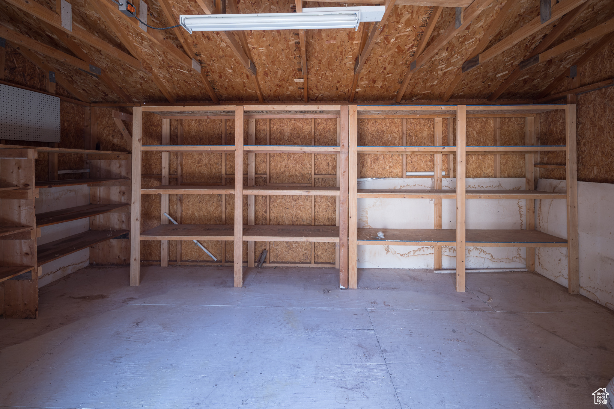 MOUNTAINVIEW - Residential