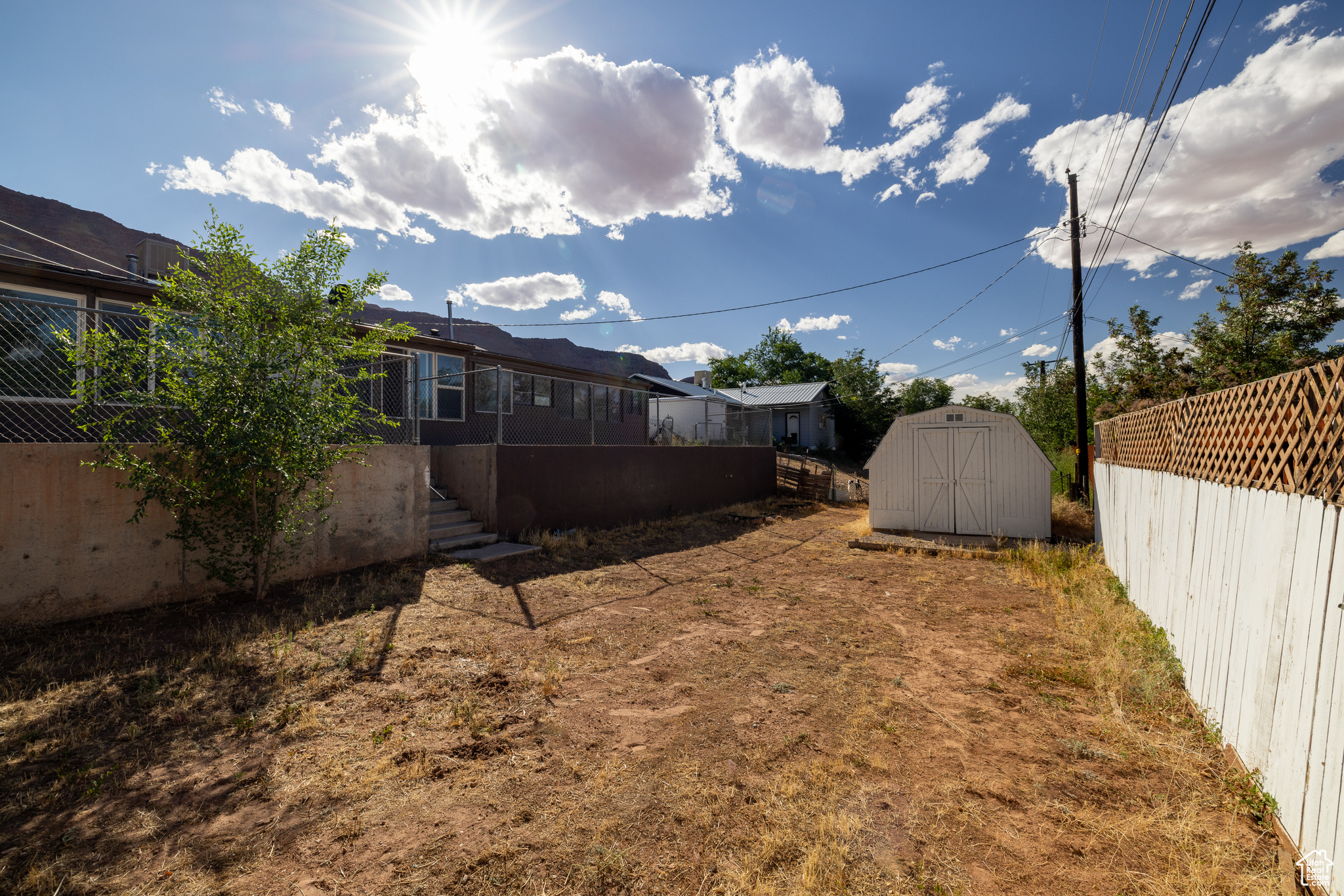 MOUNTAINVIEW - Residential