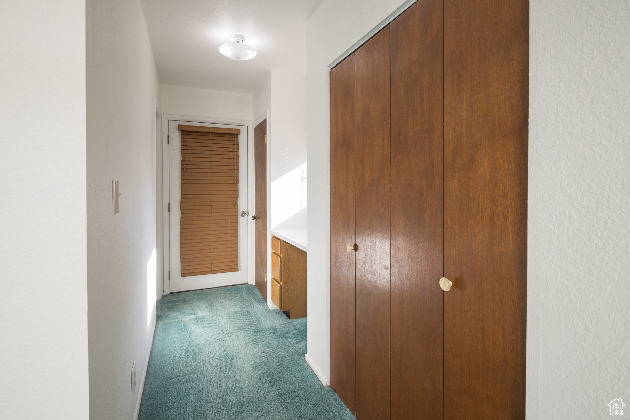 MOUNTAINVIEW - Residential