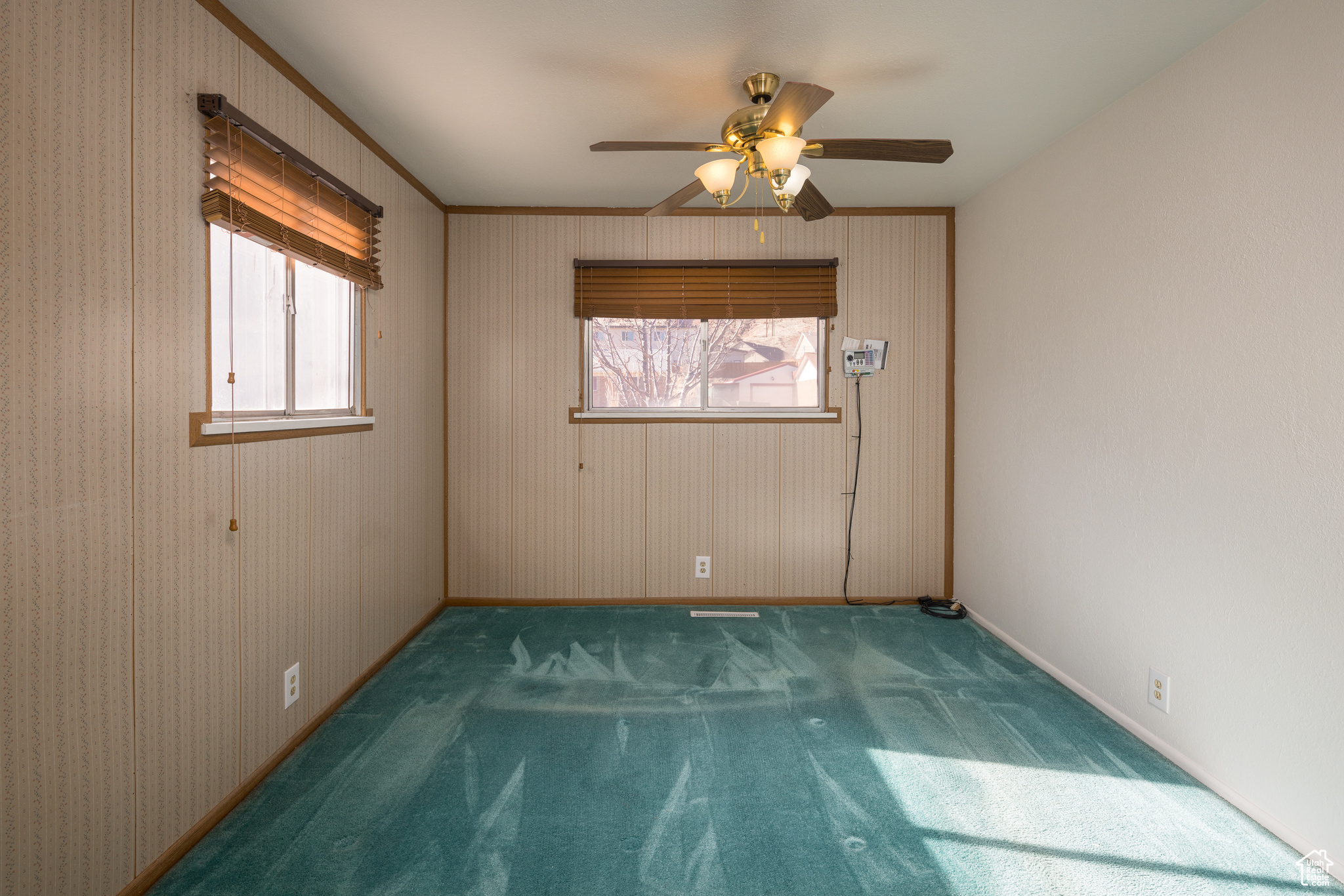 MOUNTAINVIEW - Residential