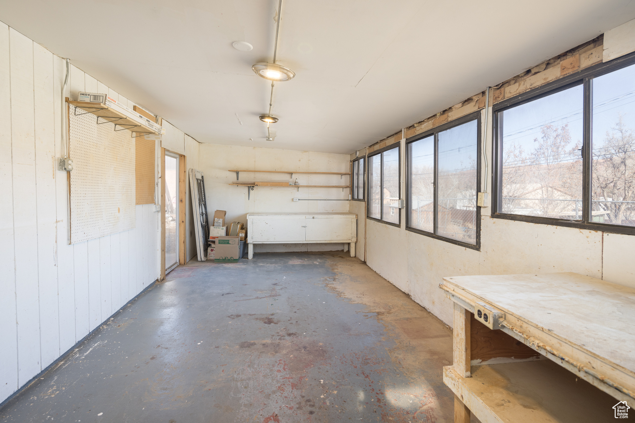 MOUNTAINVIEW - Residential