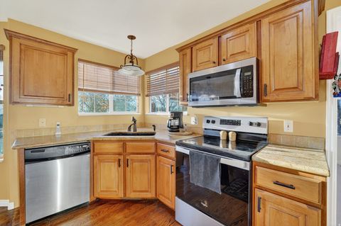 Tiny photo for 10172 S SNOW IRIS WAY, Sandy, UT 84092 (MLS # 2121763)