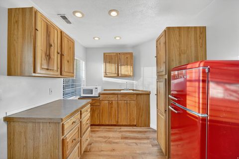Tiny photo for 10172 S SNOW IRIS WAY, Sandy, UT 84092 (MLS # 2121763)