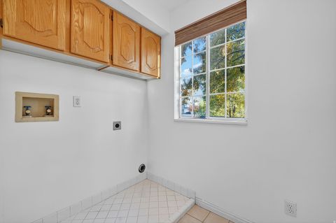 Tiny photo for 10172 S SNOW IRIS WAY, Sandy, UT 84092 (MLS # 2121763)