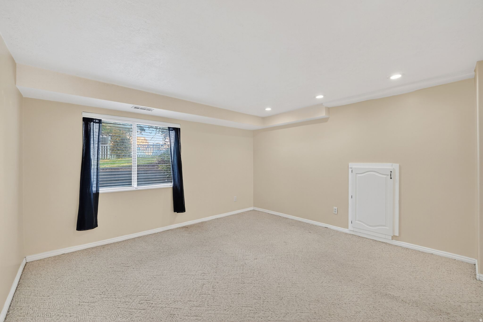 WHITE CITY - Residential