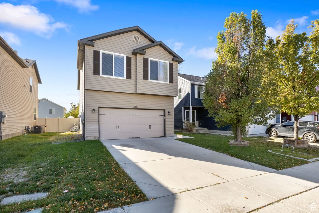 Photo of 2166 E JORDAN WAY, Eagle Mountain, UT 84005 (MLS # 2119323)