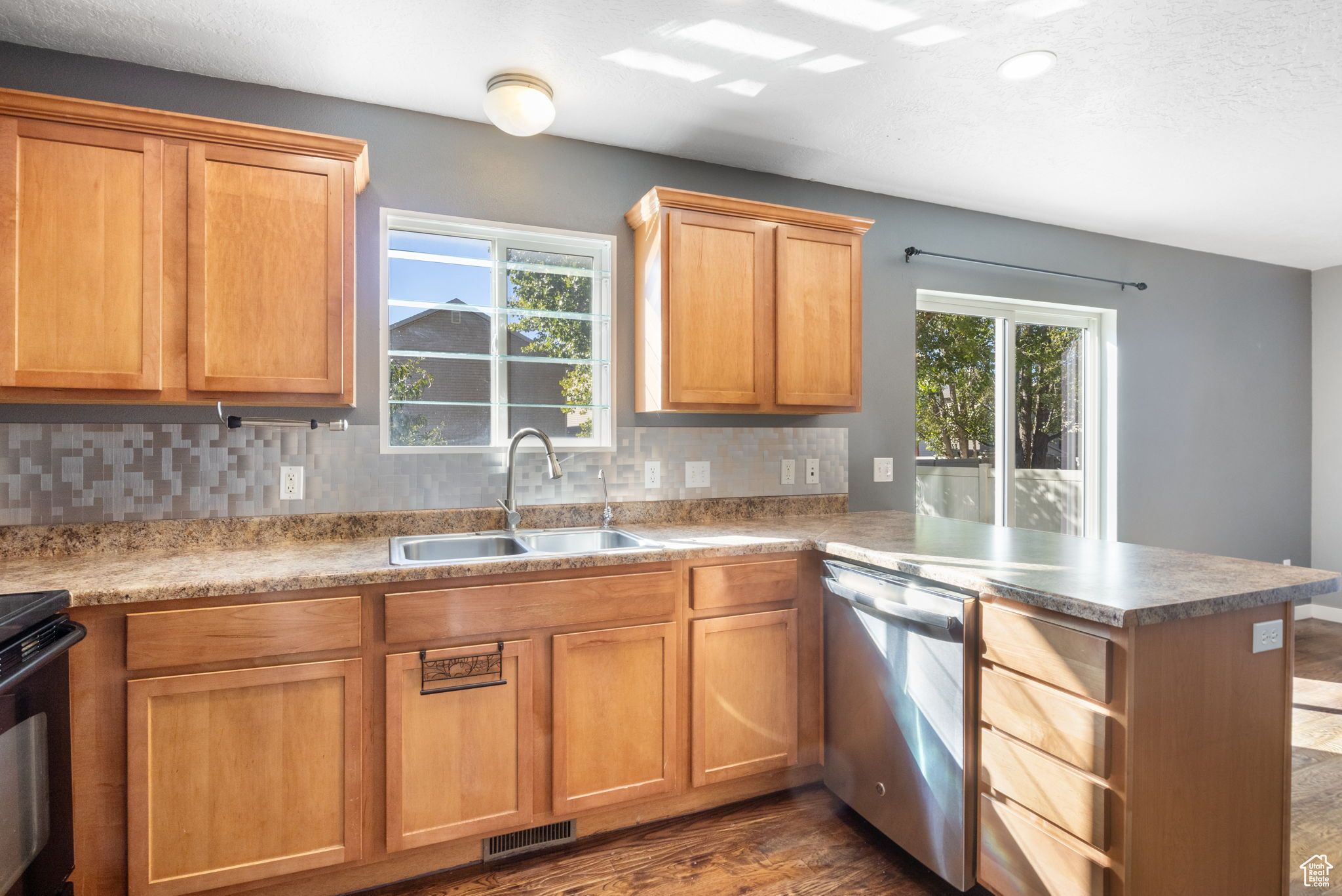 PIONEER ADDITION PHA - Residential