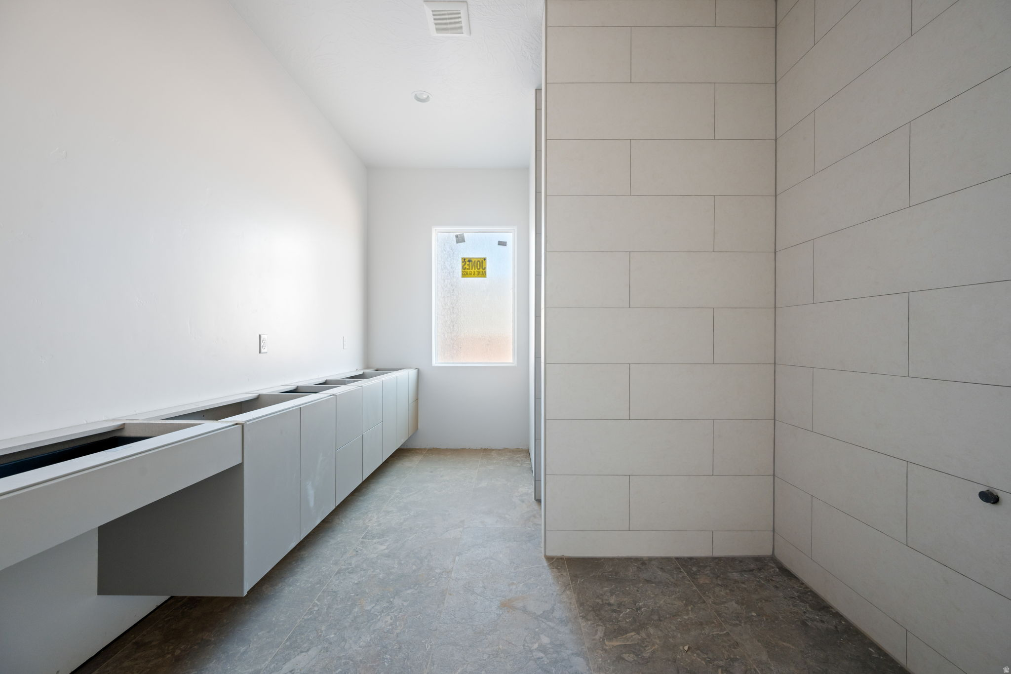 LAKESIDE STUCKI FARMS - Residential