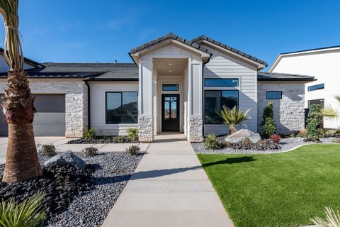 Tiny photo for 4954 S LAKEFRONT PL, Washington, UT 84780 (MLS # 2136545)