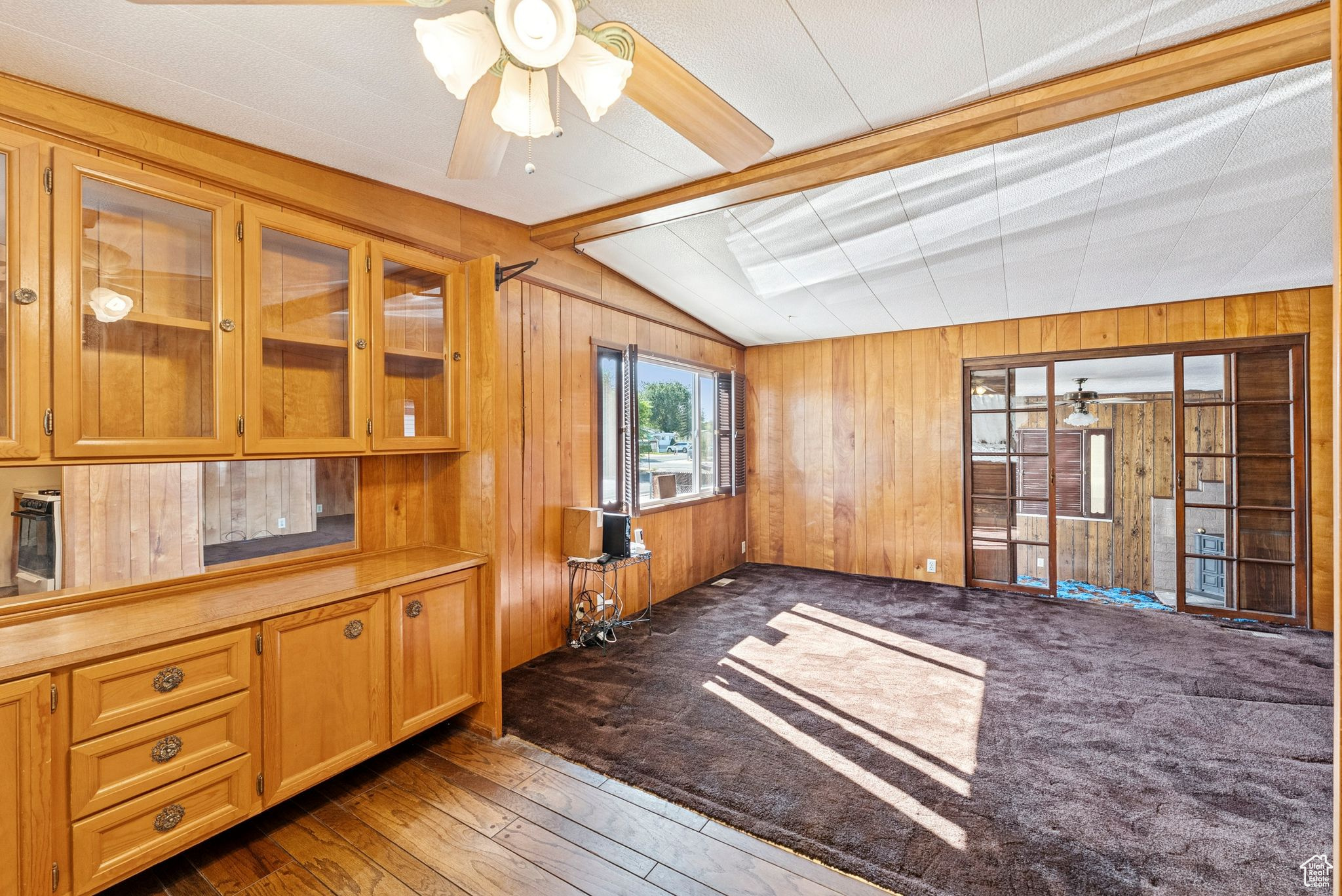 JORDAN MOBILE HOME ESTATES - Residential
