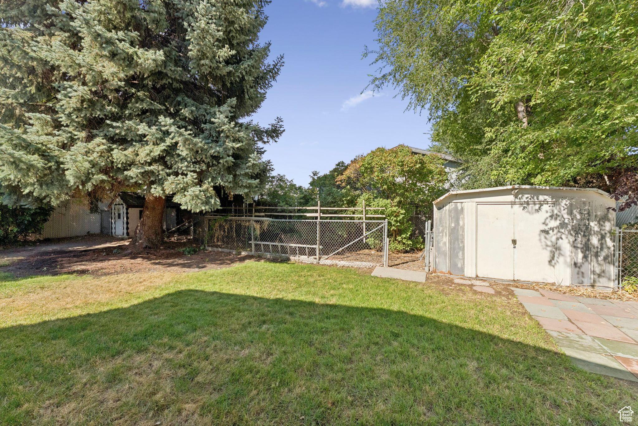 JORDAN MOBILE HOME ESTATES - Residential