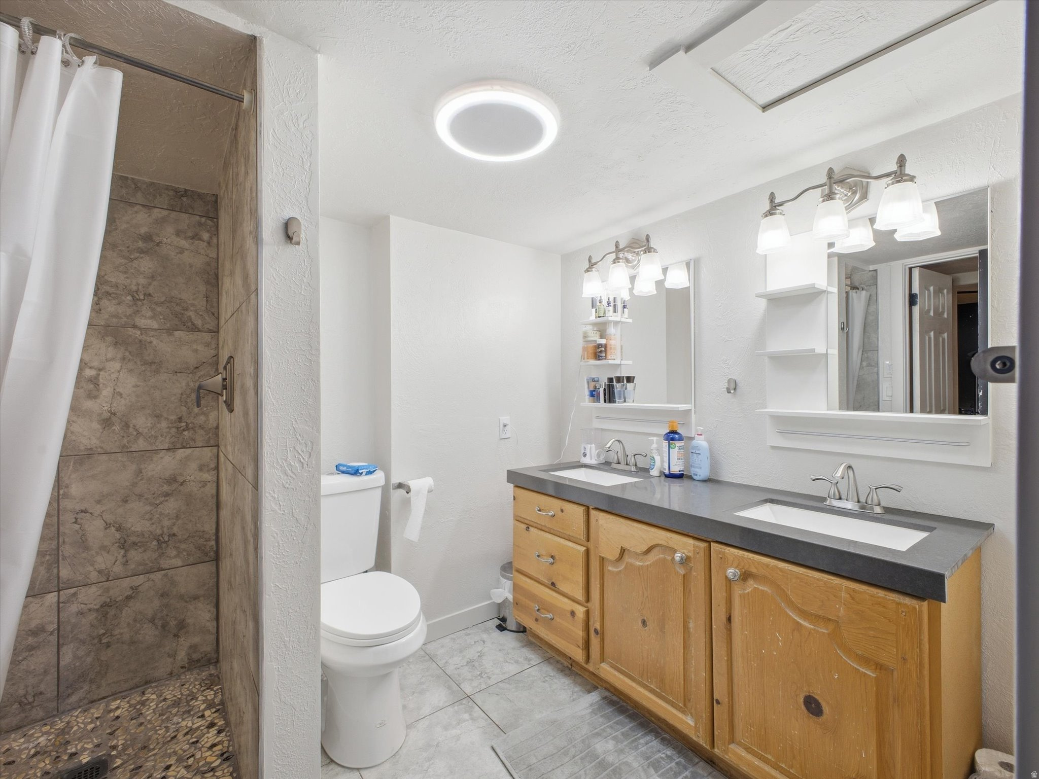 INDIAN VILLAGE SOUTH SUB #6 - Residential