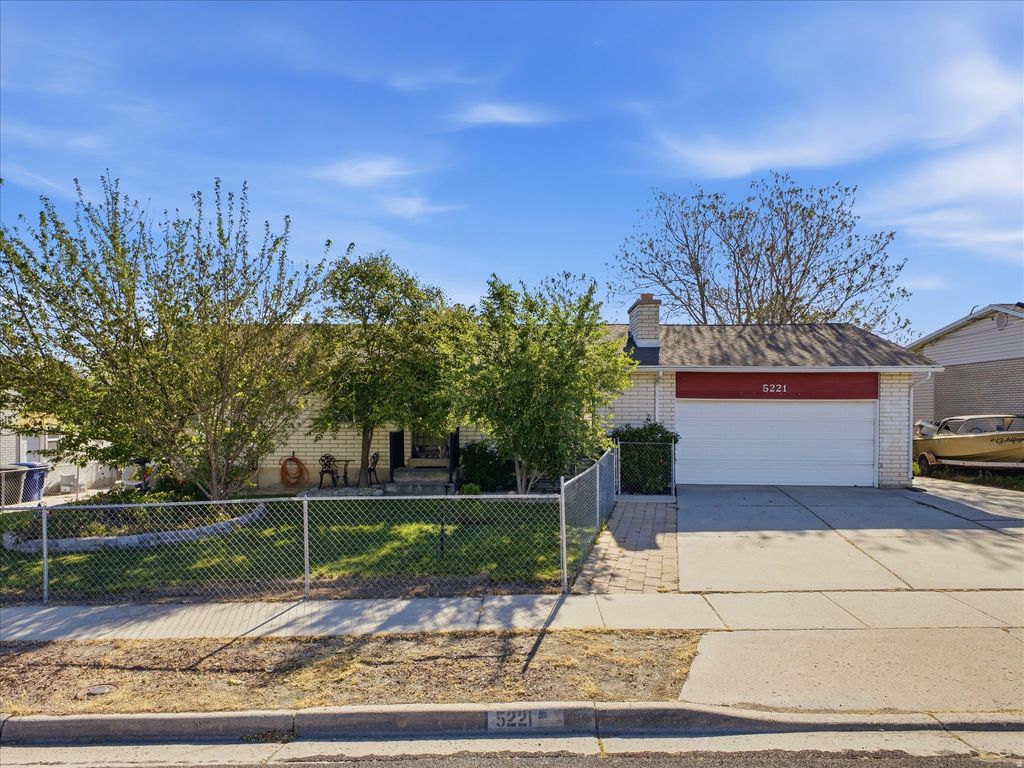 Photo of 5221 S 3600 W, Taylorsville, UT 84129 (MLS # 2153239)