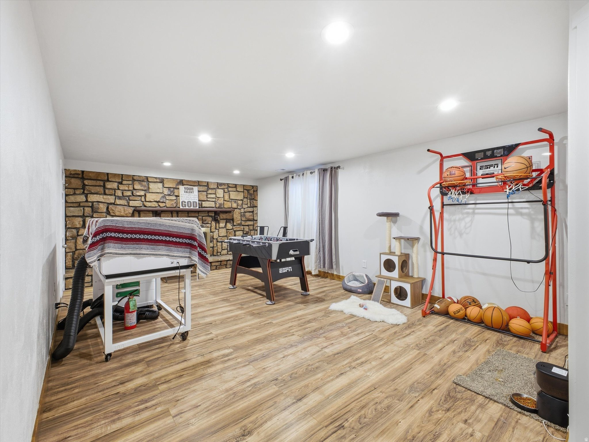 INDIAN VILLAGE SOUTH SUB #6 - Residential