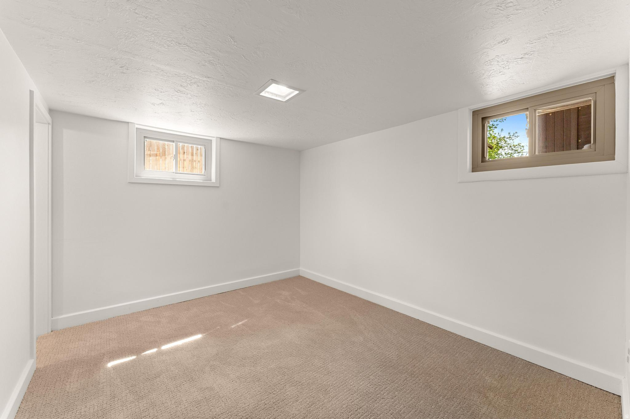 NATHAN CIRCLE - Residential