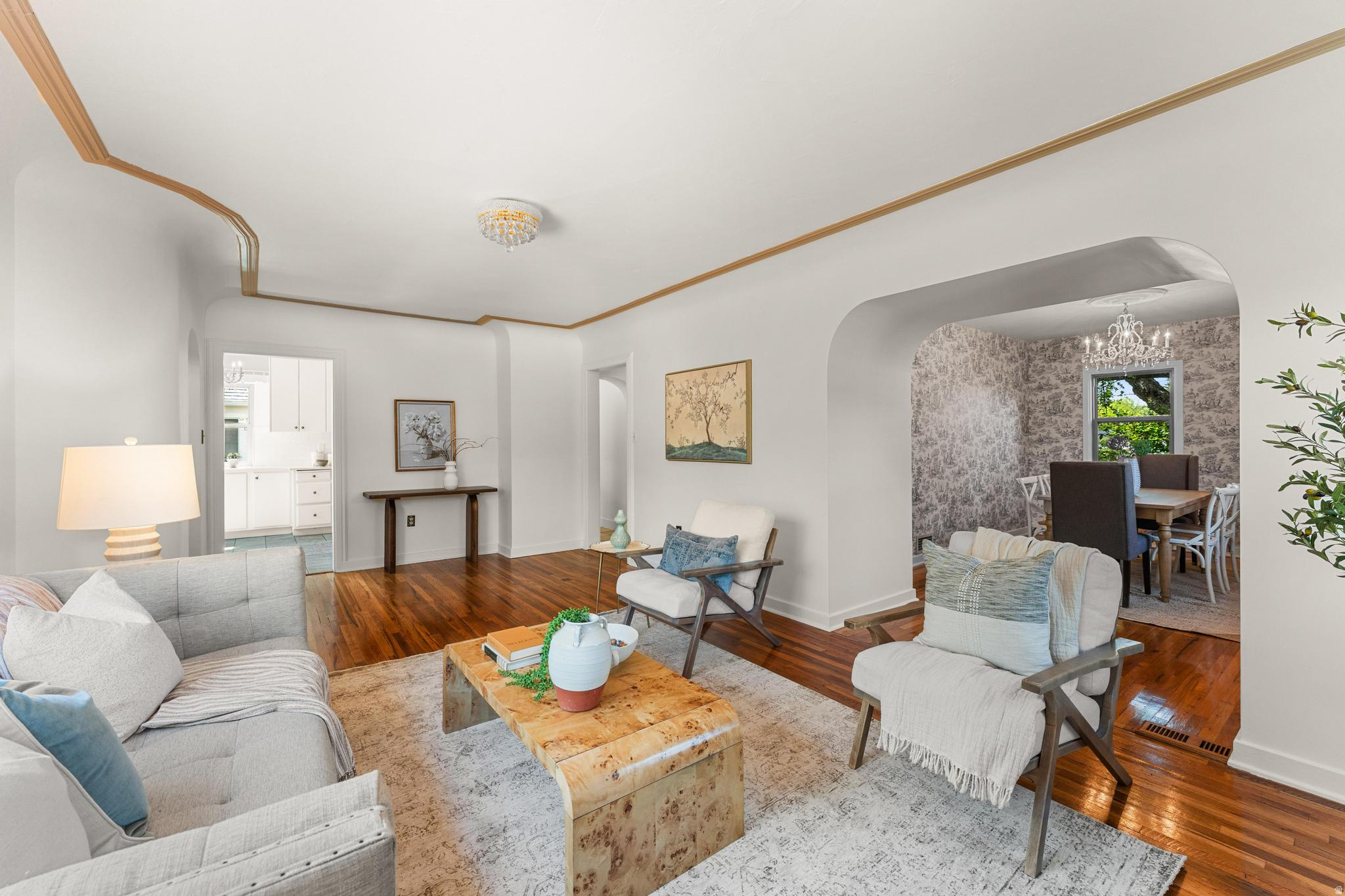 NATHAN CIRCLE - Residential