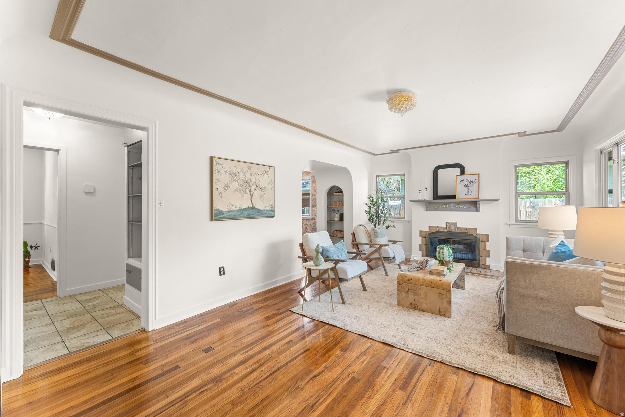 NATHAN CIRCLE - Residential