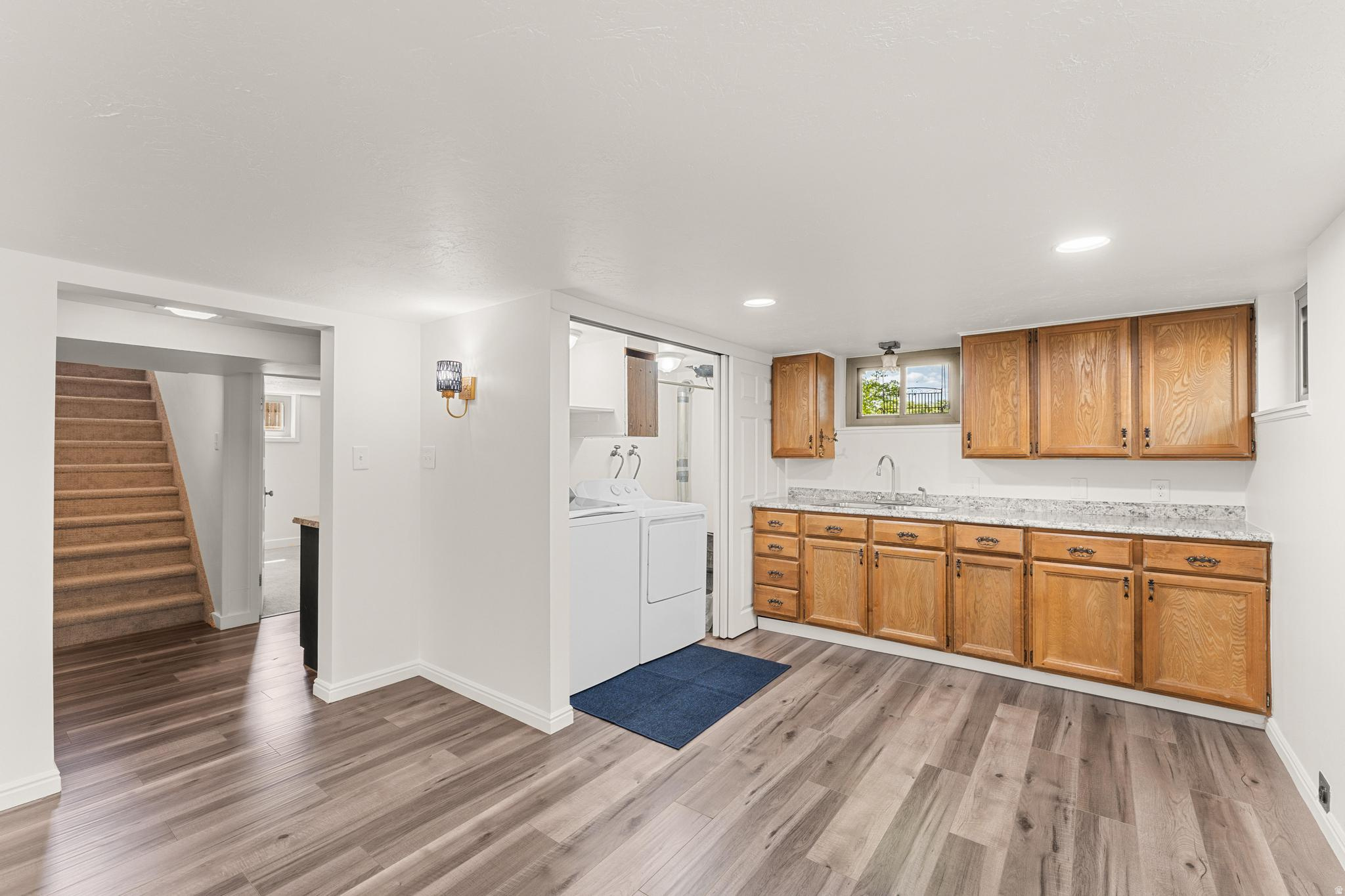 NATHAN CIRCLE - Residential