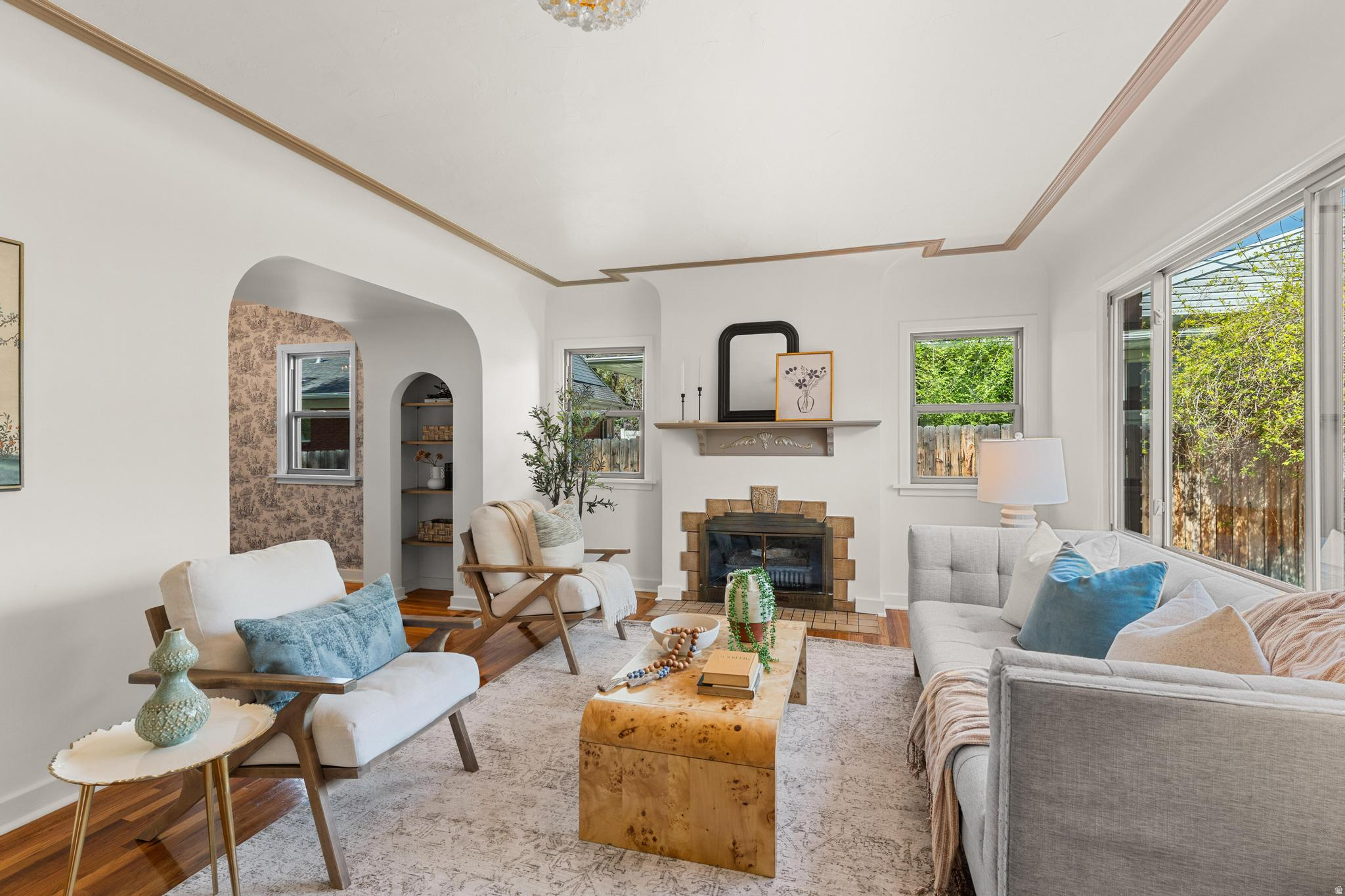 NATHAN CIRCLE - Residential