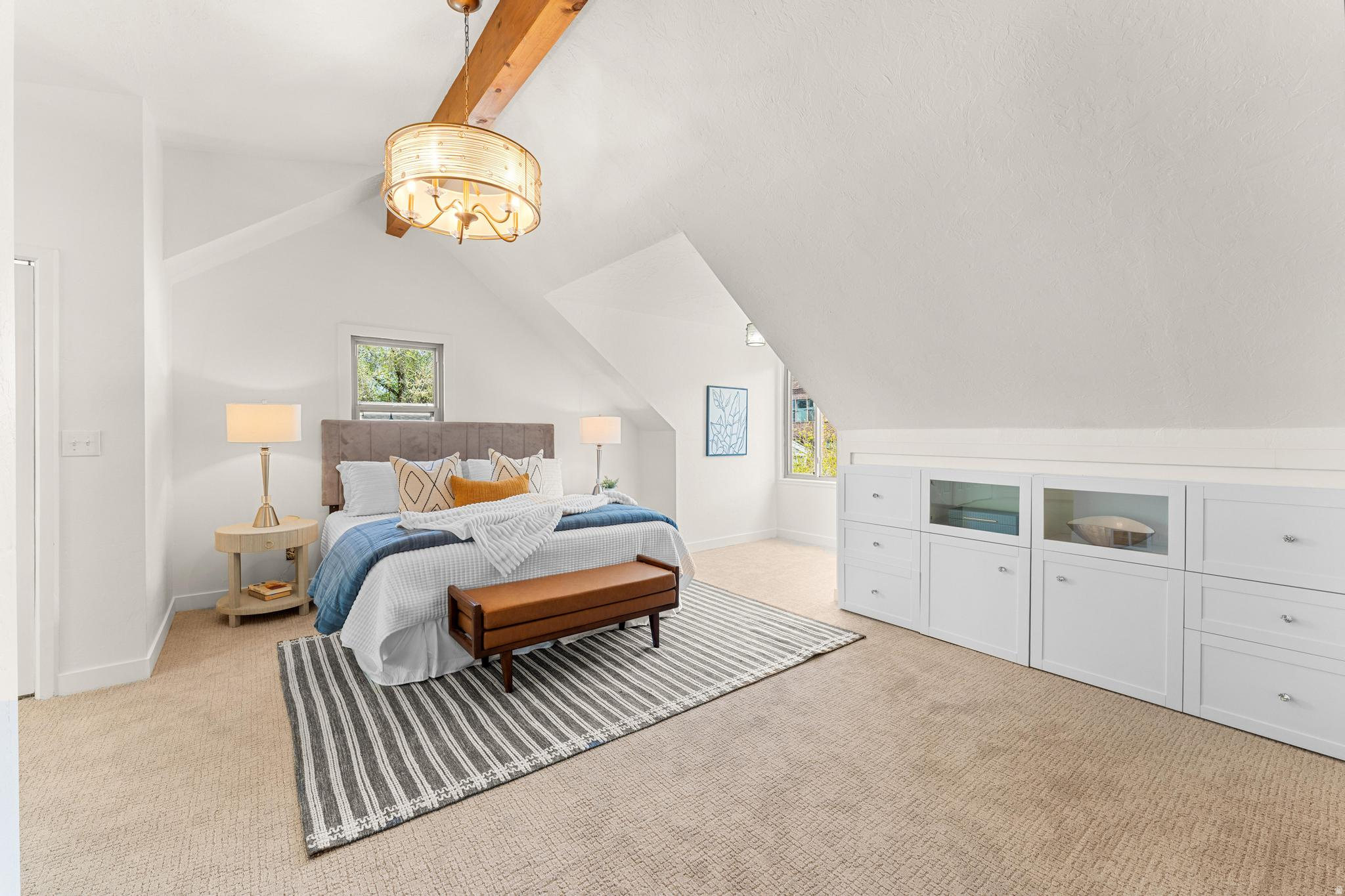 NATHAN CIRCLE - Residential