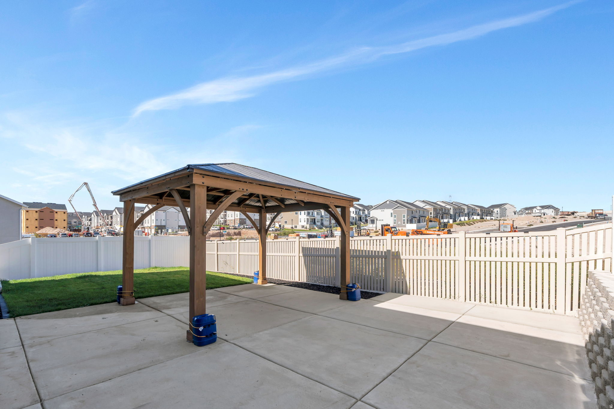 RIDGEHORNE AT MT SARATOGA - Residential