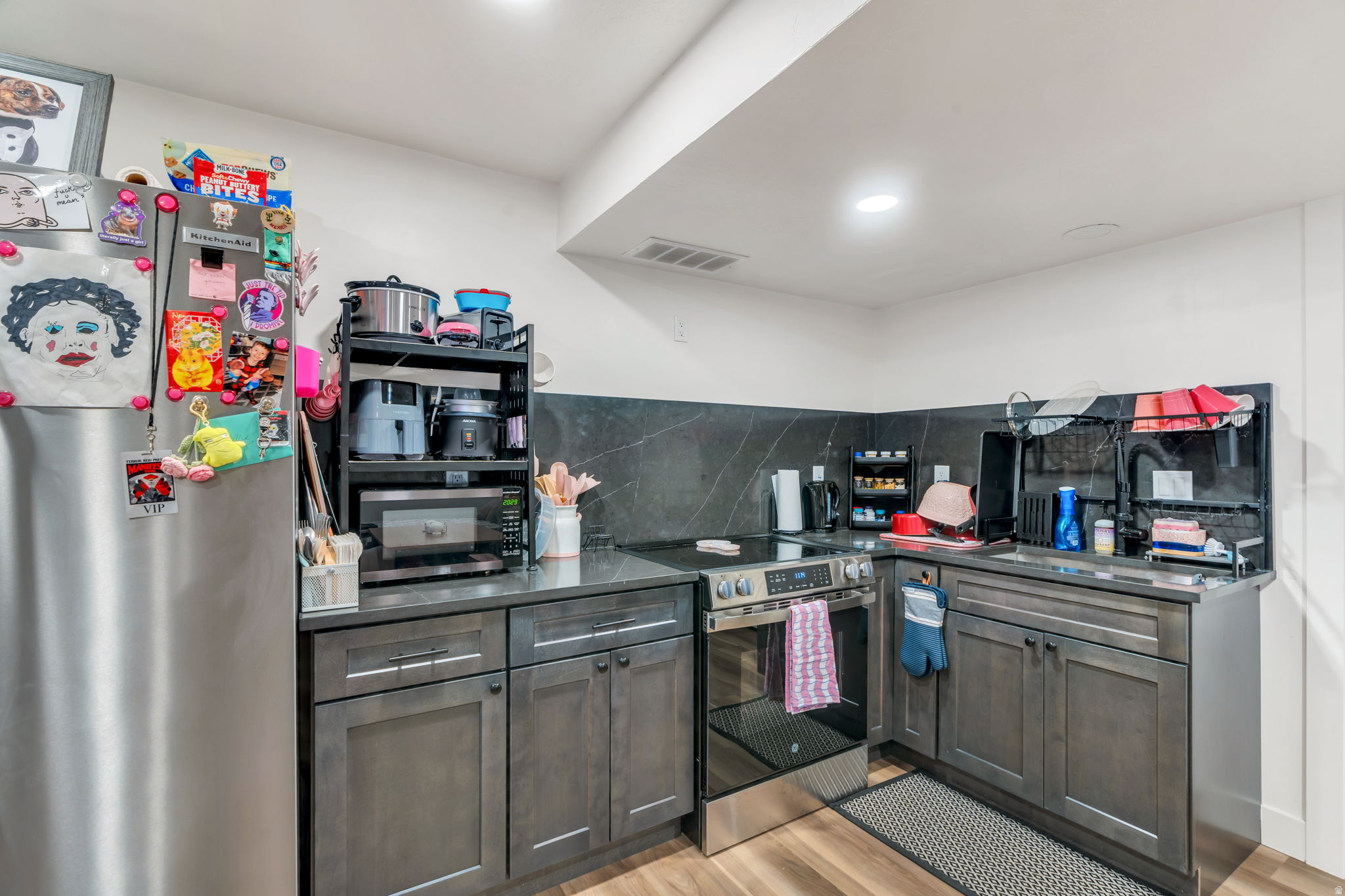 RIDGEHORNE AT MT SARATOGA - Residential