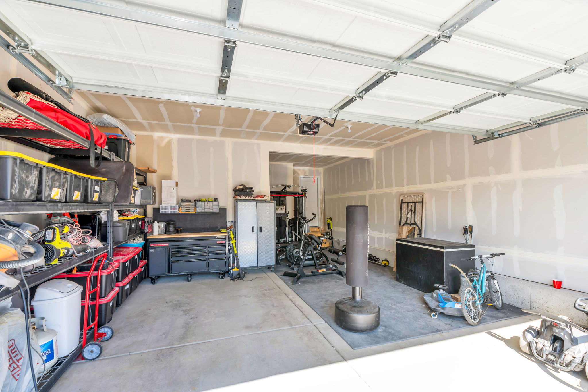 RIDGEHORNE AT MT SARATOGA - Residential