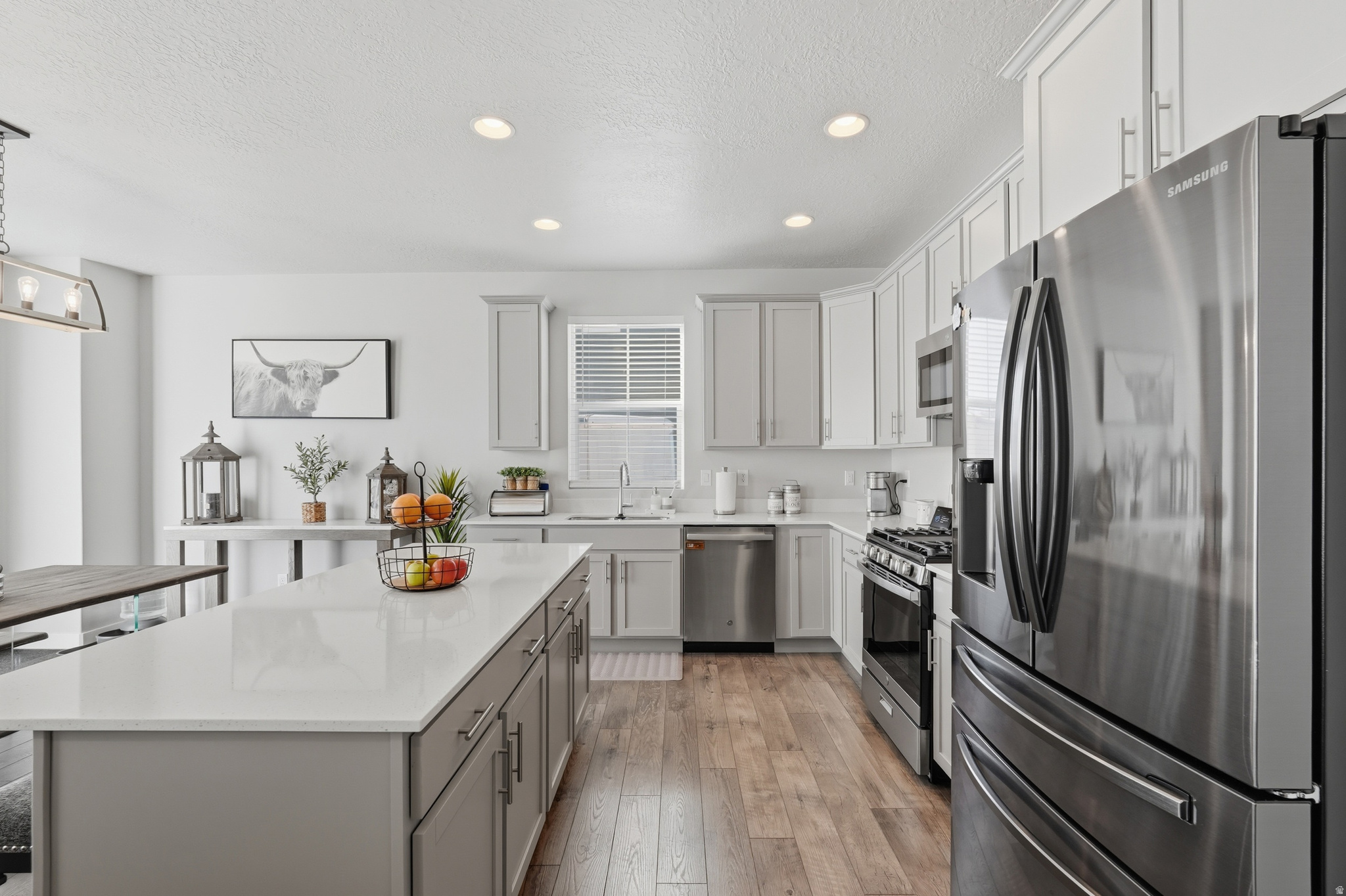 SAGEWOOD VGGDNCLT132 - Residential