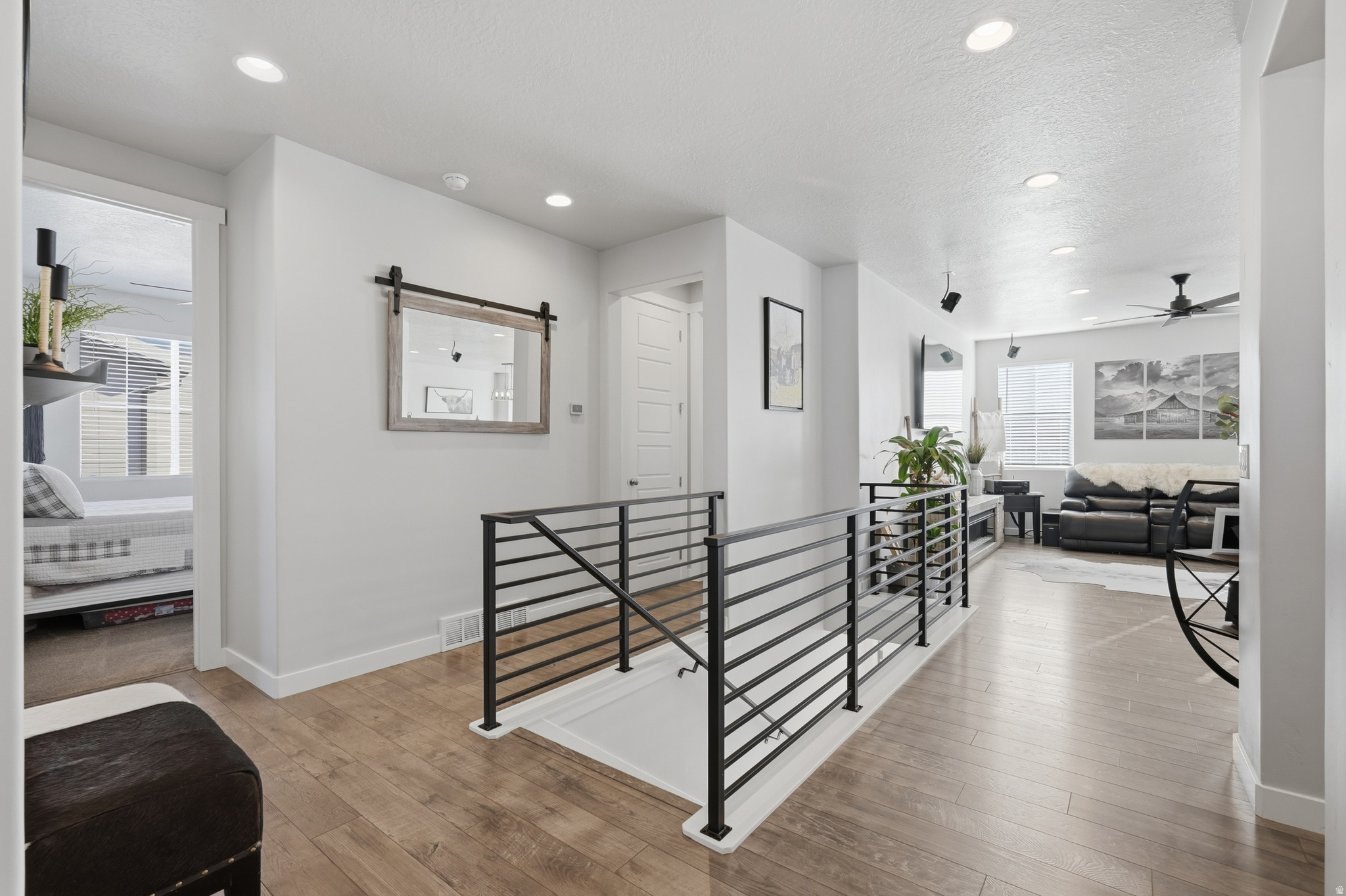 SAGEWOOD VGGDNCLT132 - Residential