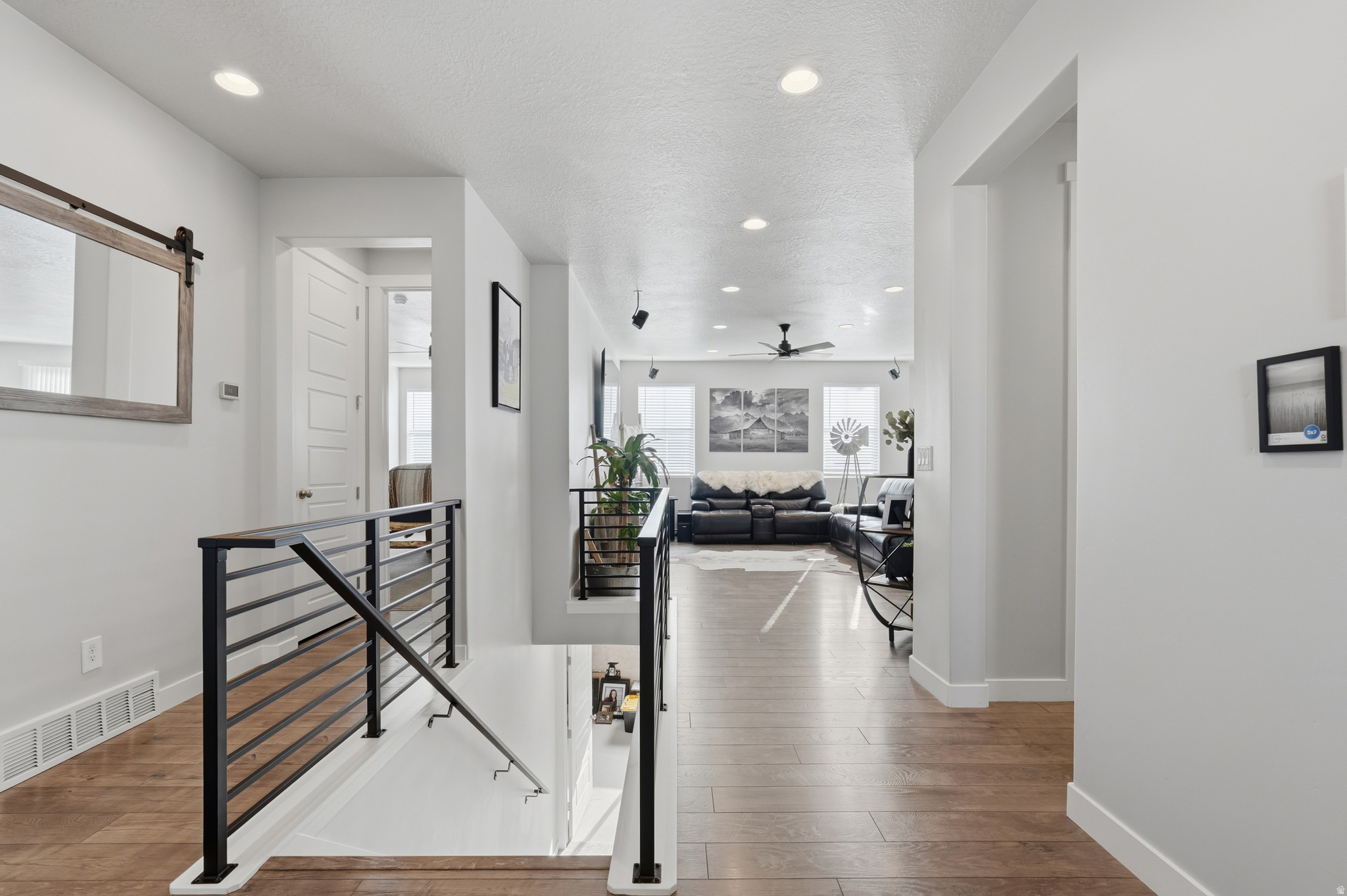 SAGEWOOD VGGDNCLT132 - Residential