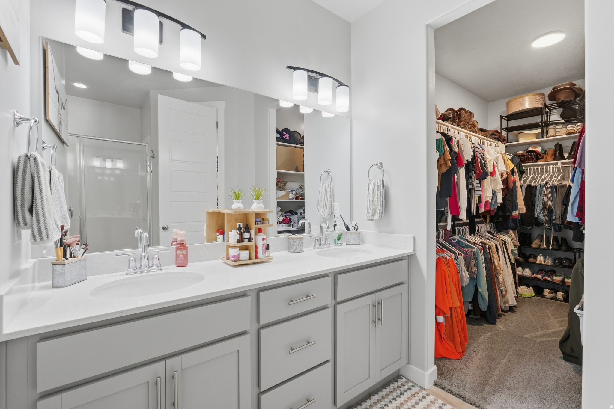 SAGEWOOD VGGDNCLT132 - Residential