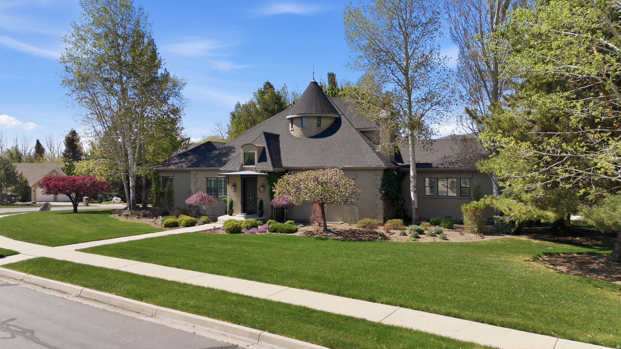 THE HUNT CLUB - Residential