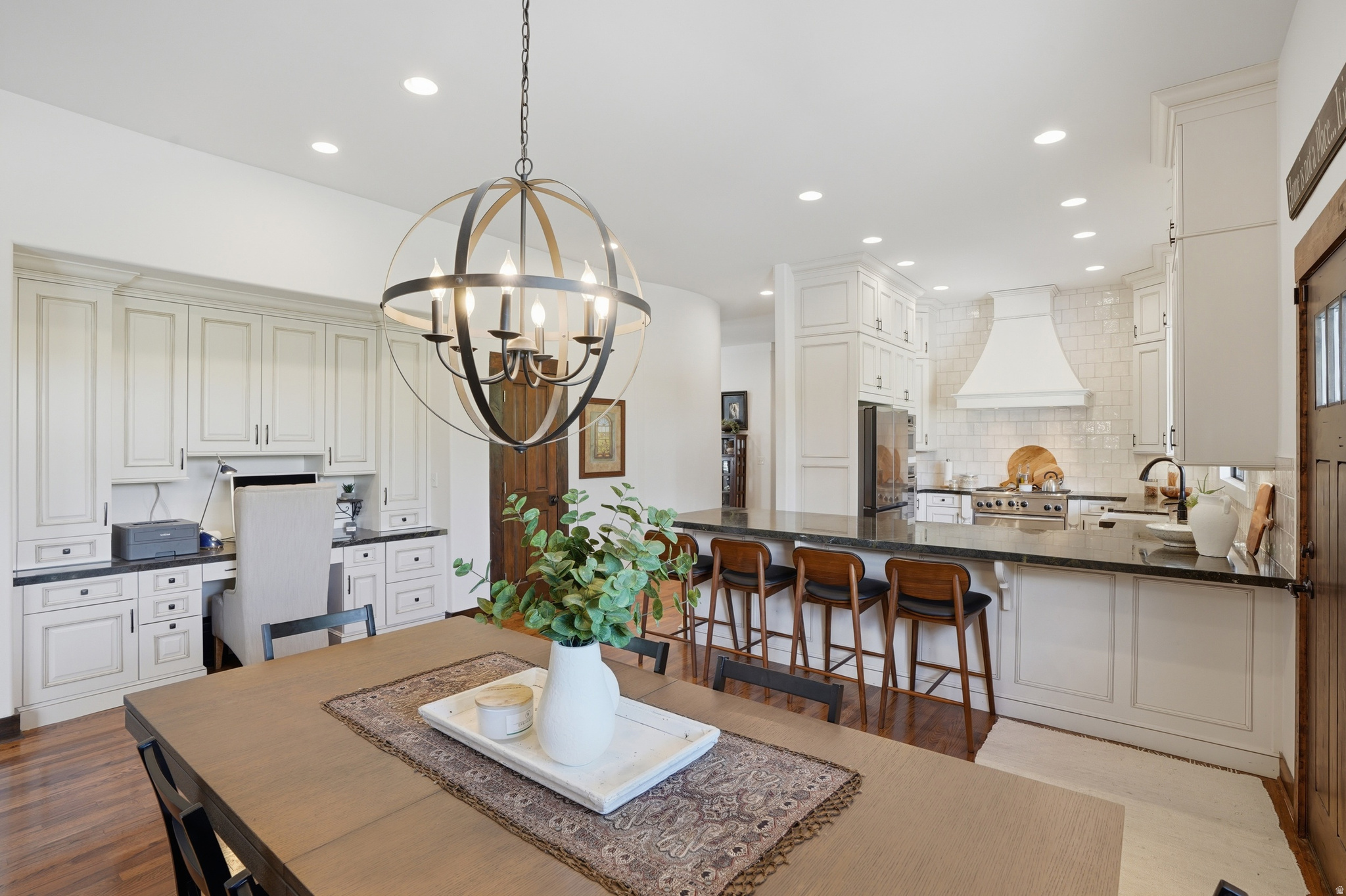 THE HUNT CLUB - Residential