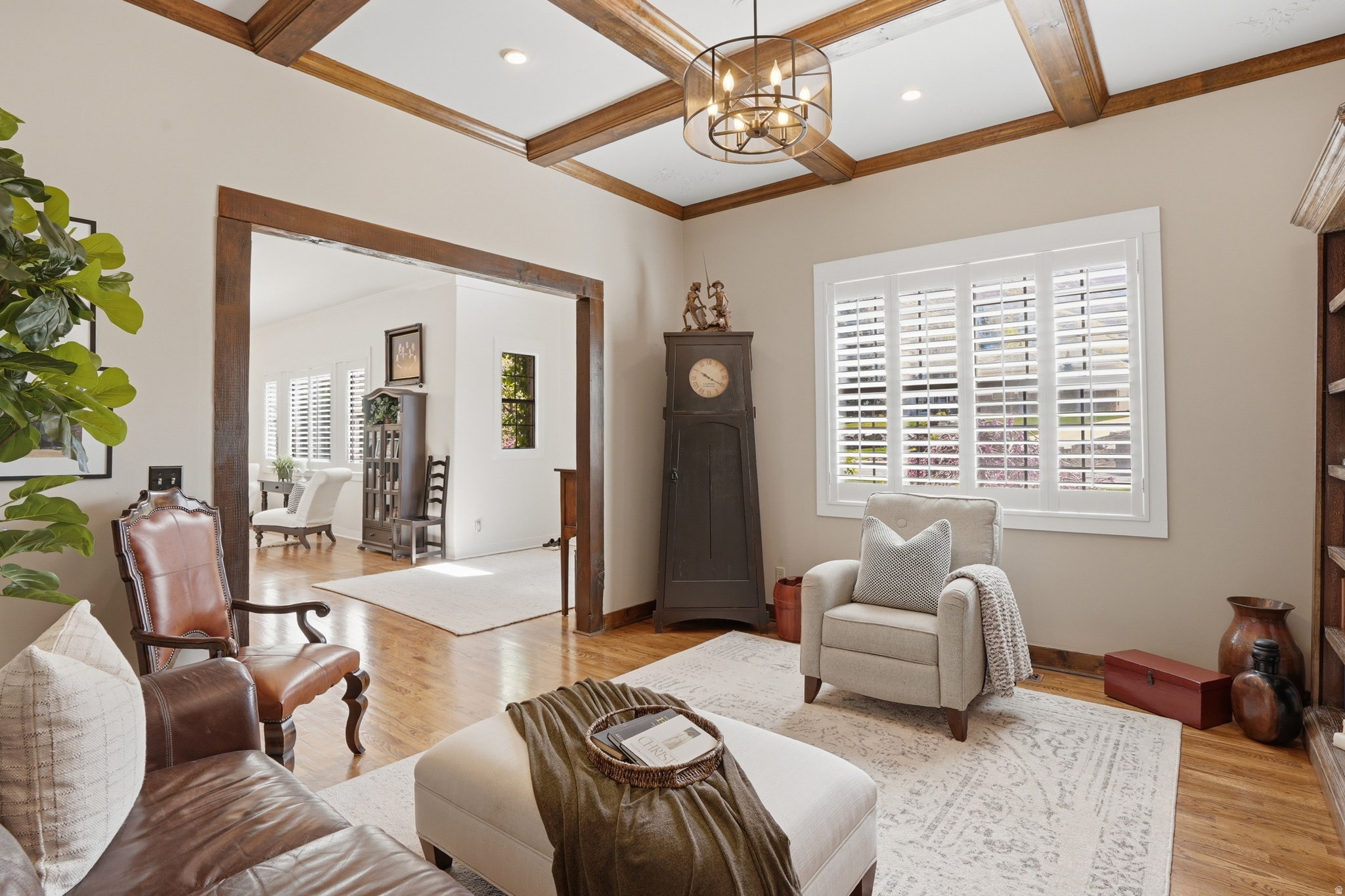 THE HUNT CLUB - Residential