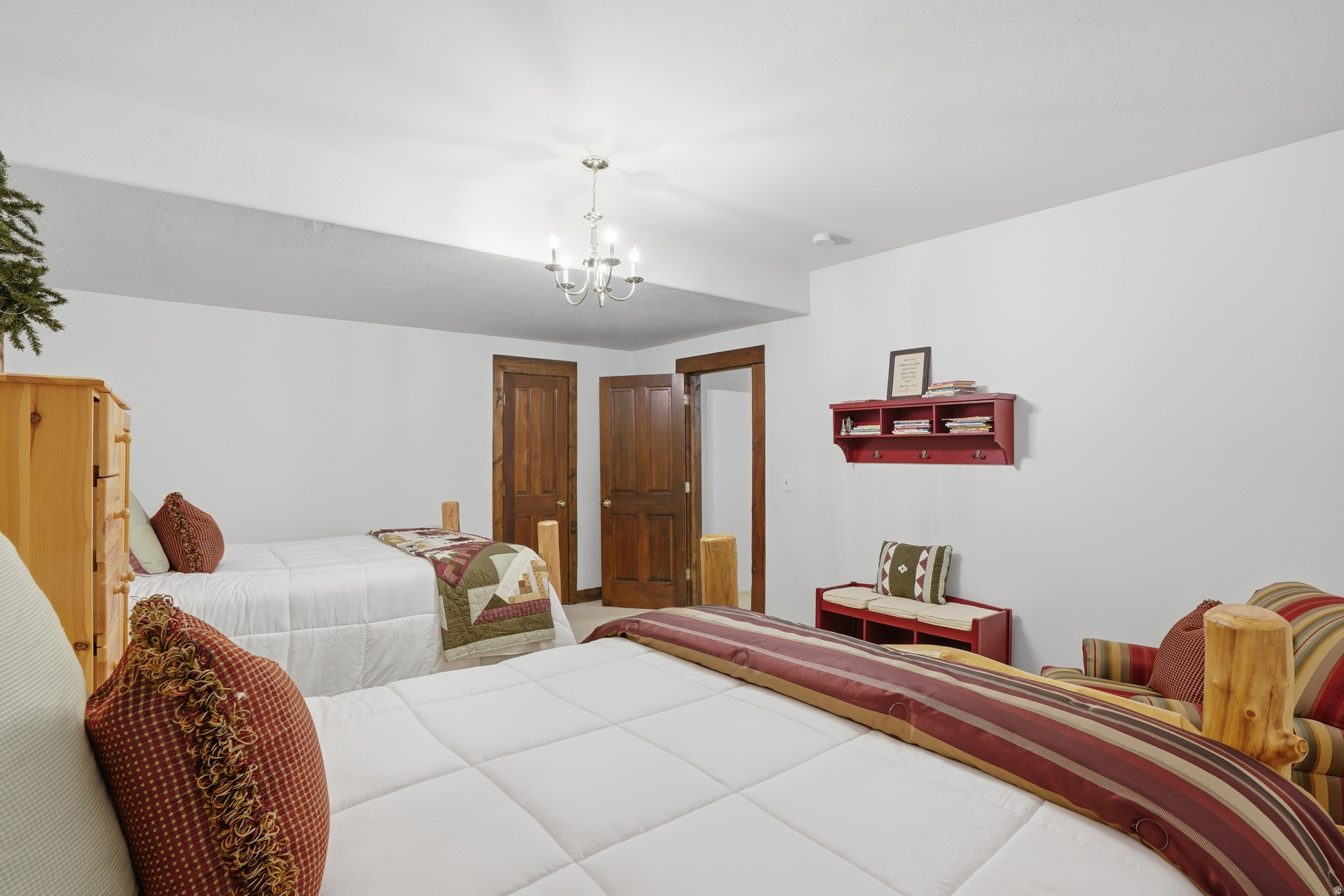 THE HUNT CLUB - Residential