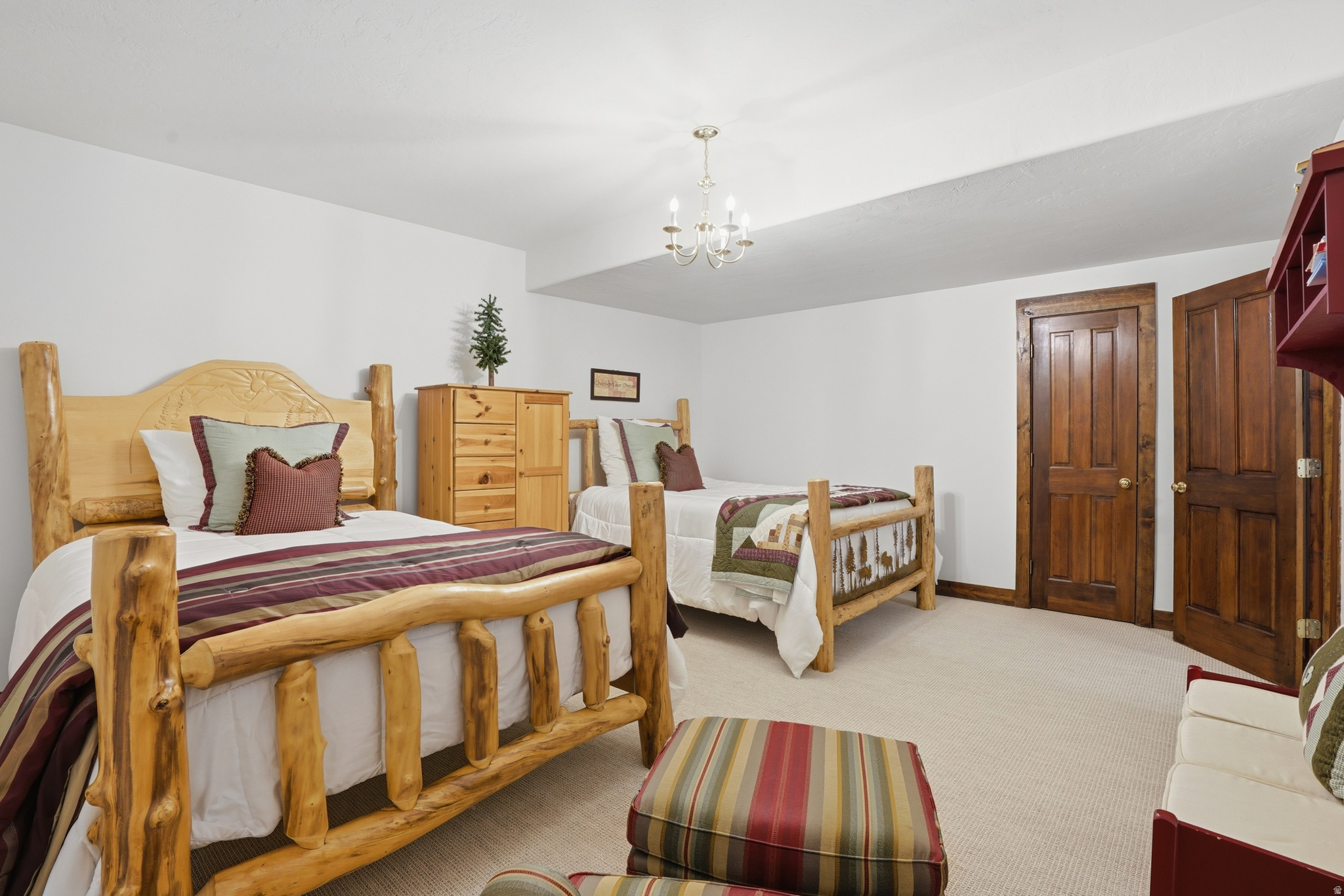 THE HUNT CLUB - Residential