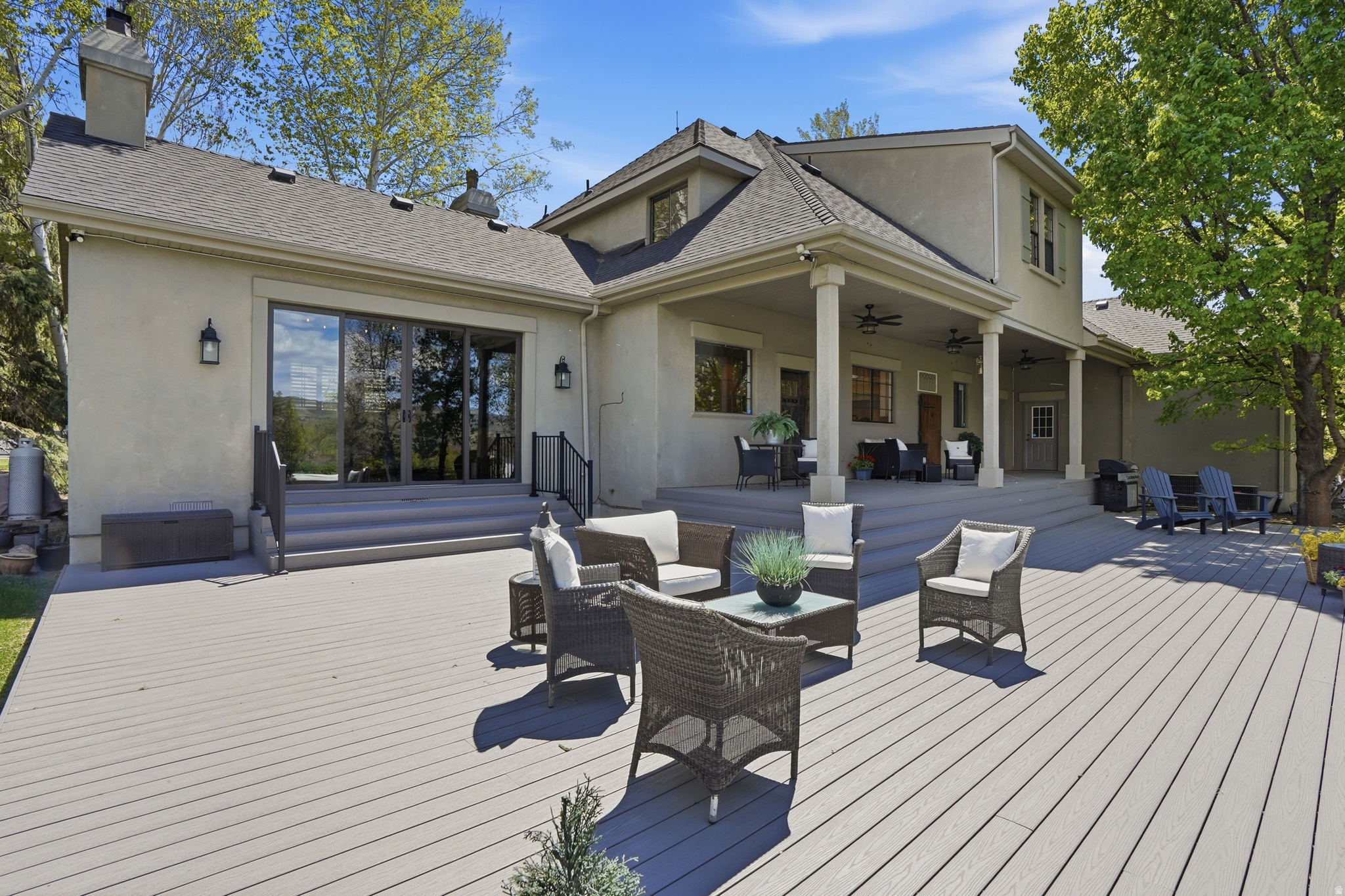 THE HUNT CLUB - Residential