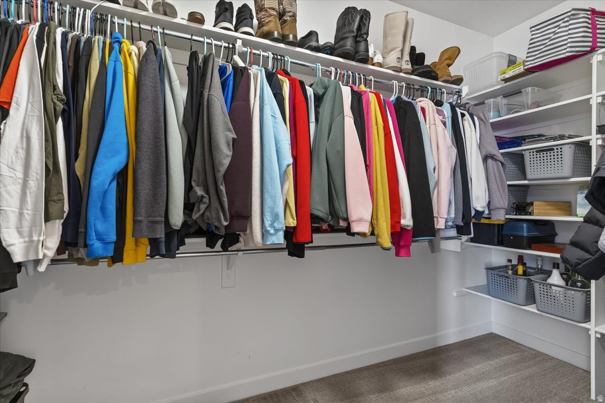 SUNSET EQUESTRIAN ES - Residential