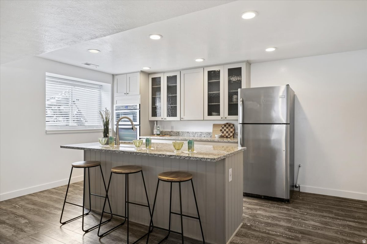 SUNSET EQUESTRIAN ES - Residential