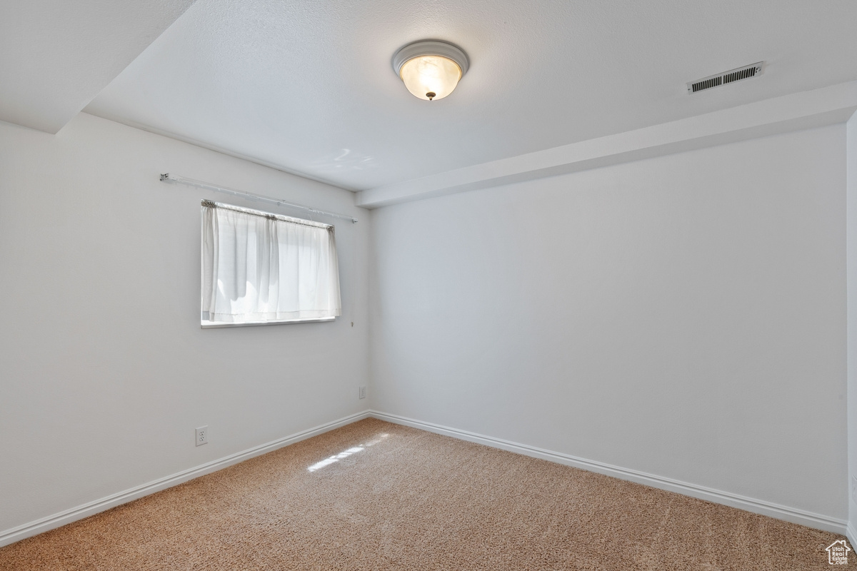 LAKECREST III - Residential