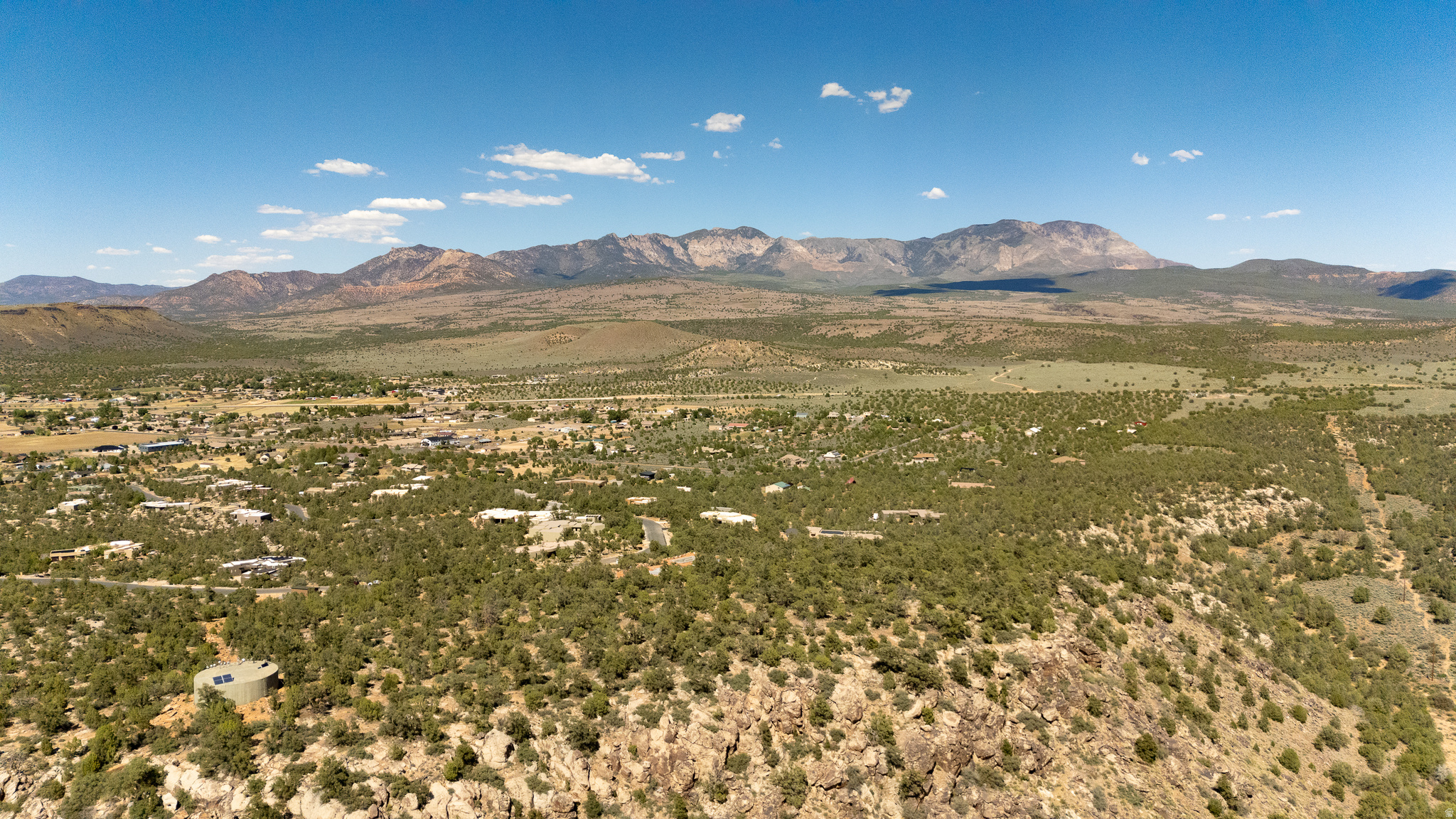 PINION HILLS - Land