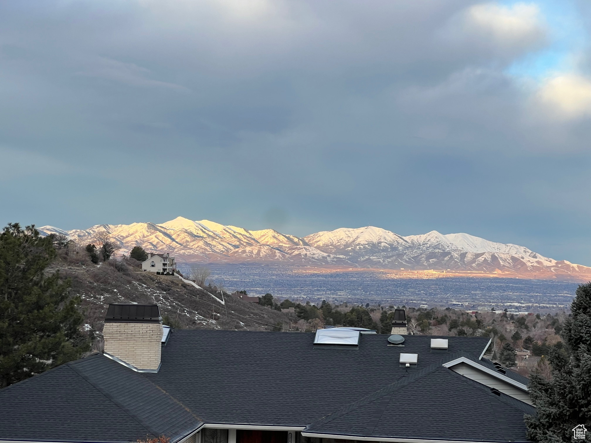 7377 S Comstock Cir, Salt Lake City, Utah image 27