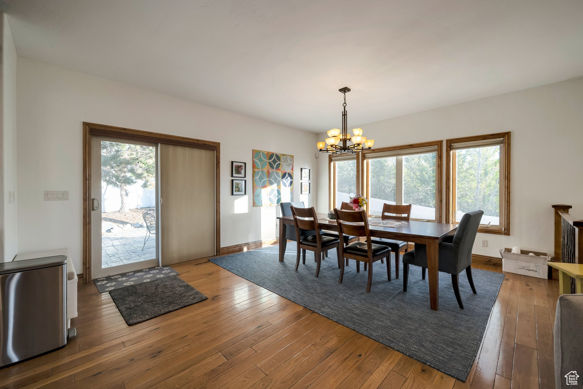 7377 S Comstock Cir, Salt Lake City, Utah image 9