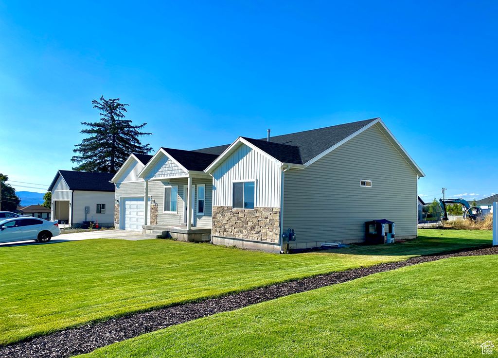 Photo of 341 E 250 N, Richmond, UT 84333 (MLS # 2104284)