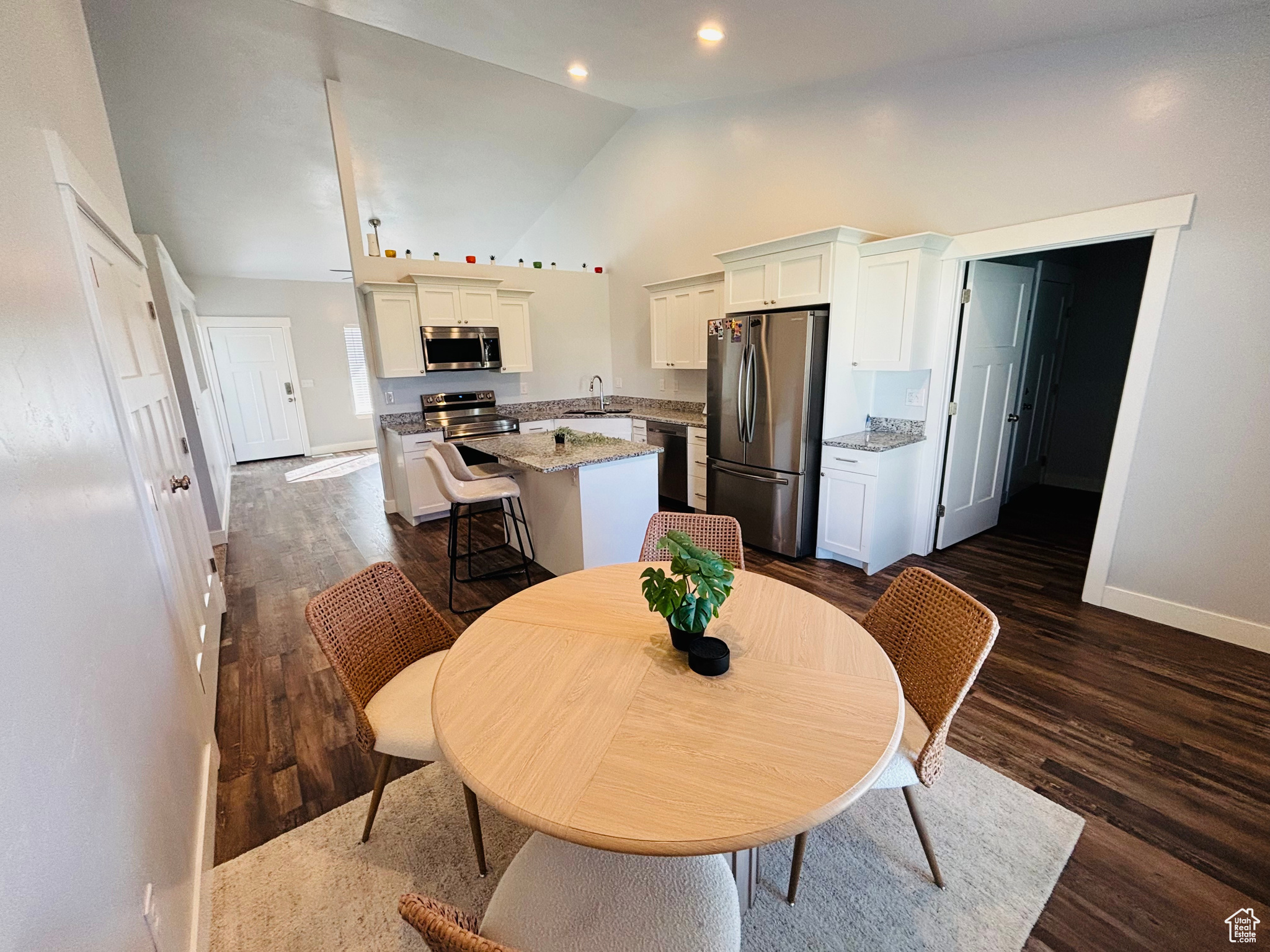 TRAVELLER LANE SUB - Residential