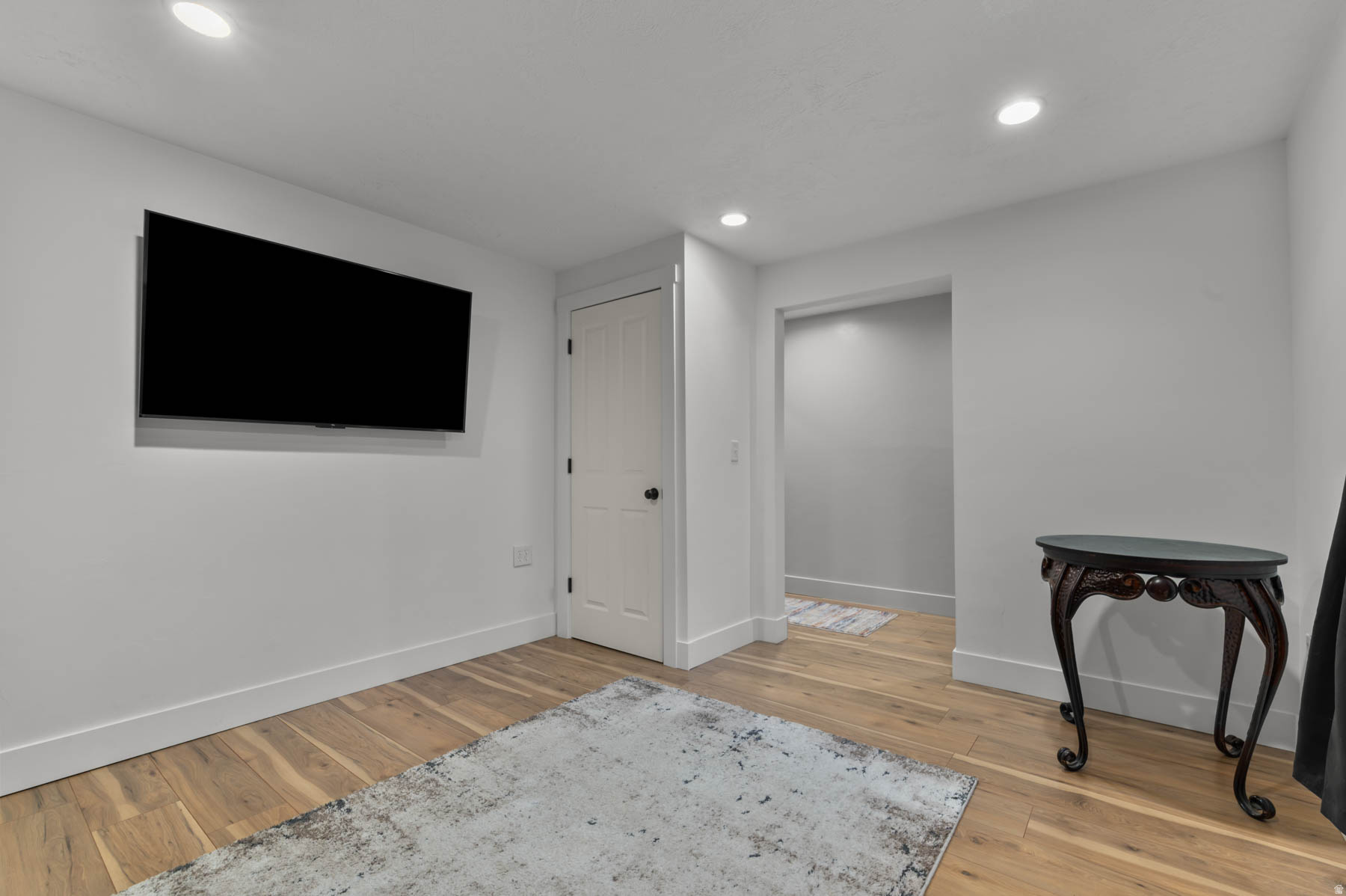 COOPERS HOLLOW - Residential