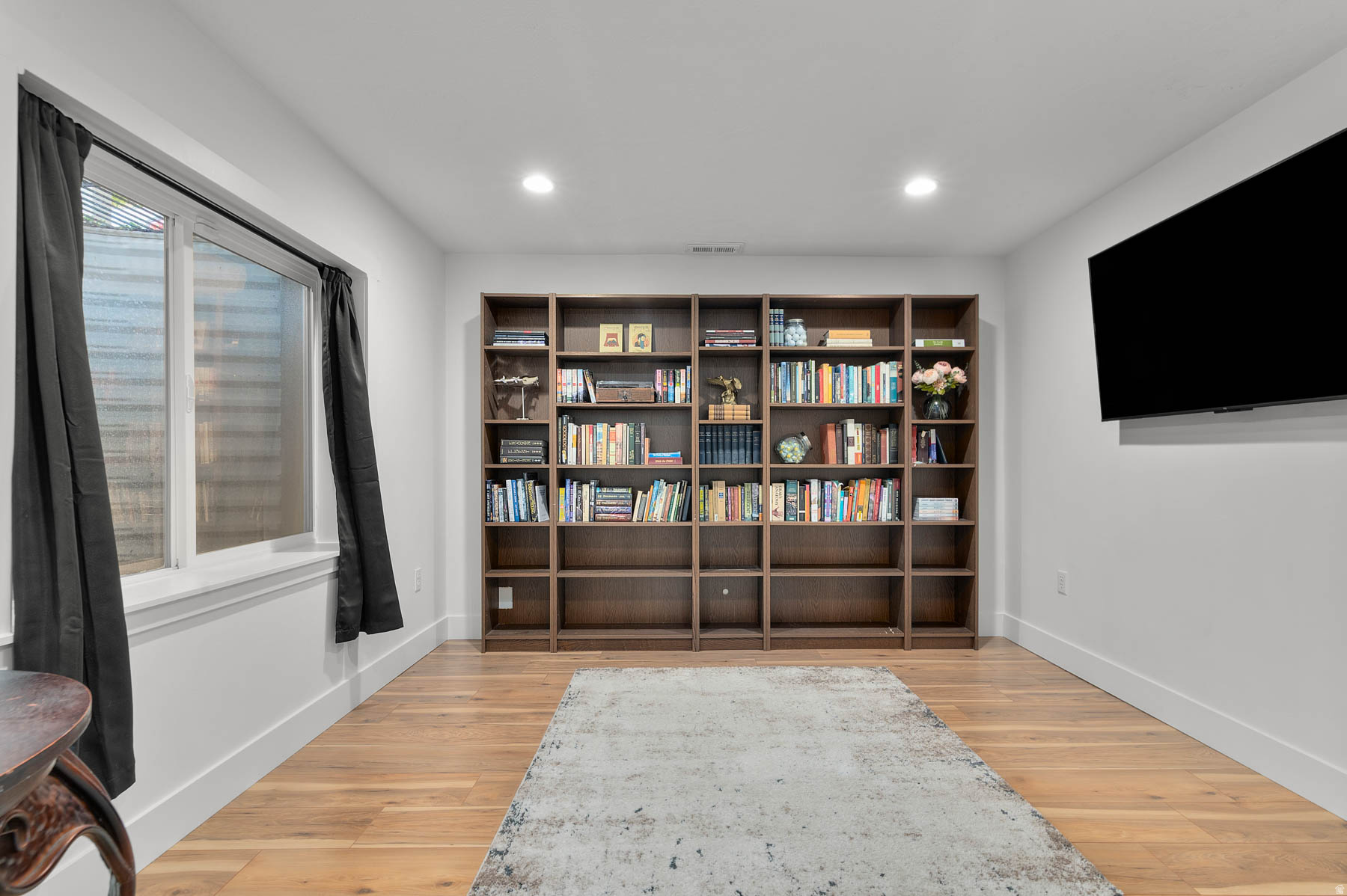 COOPERS HOLLOW - Residential